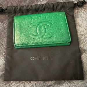 Vintage Chanel Green Caviar 6-Ring Key Holder Wallet